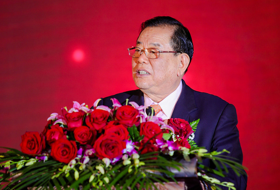德業(yè)人將用心堅守使命,<br>為實現(xiàn)夢想不懼櫛風沐雨、砥礪前行。